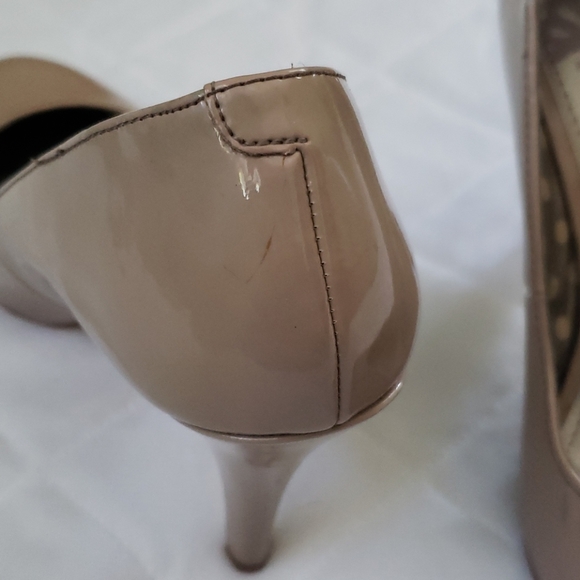 Fergalicious Heels - Picture 8 of 9